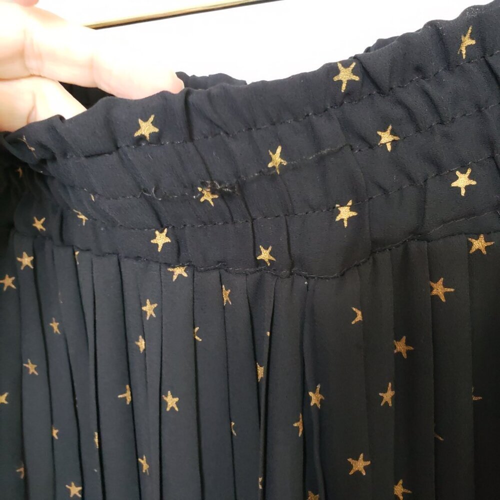 Sheer Wide Pleated Leg Pants Pull On Stars Black Gold Size Medium - Picture 8 of 13